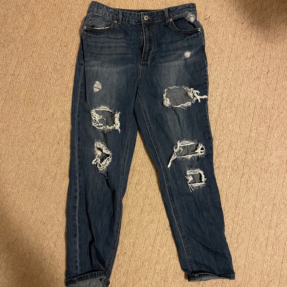 Forever 21 Ripped Boyfriend Jeans